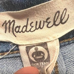 Madewell jeans 11” Roadtripper size 27. Light wash denim rough cuffs